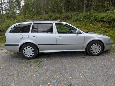 Skoda Octavia 2002, kuva 5/19