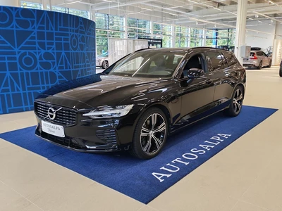 Volvo V60 2022, photo 1/20