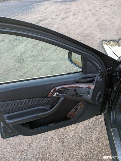 Mercedes-Benz S 2002, photo 5/6