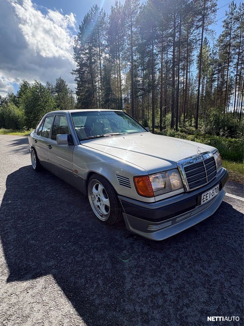 Mercedes-Benz E