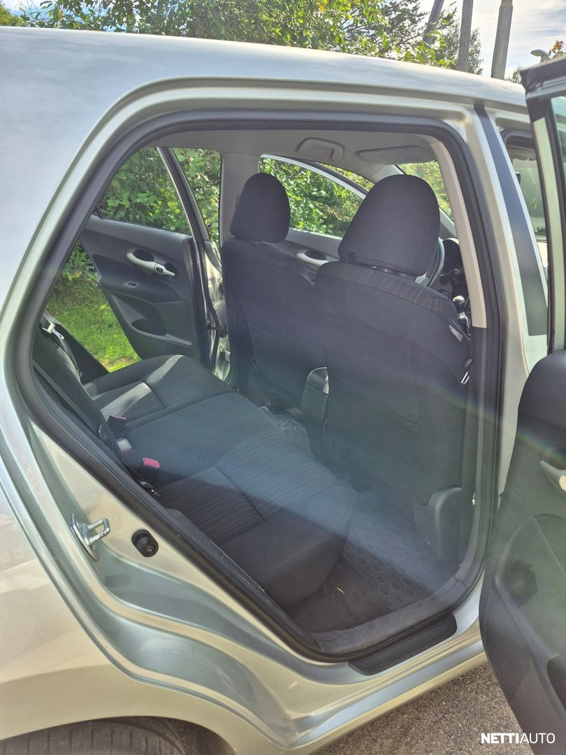 Toyota Auris 2007, photo 4/24