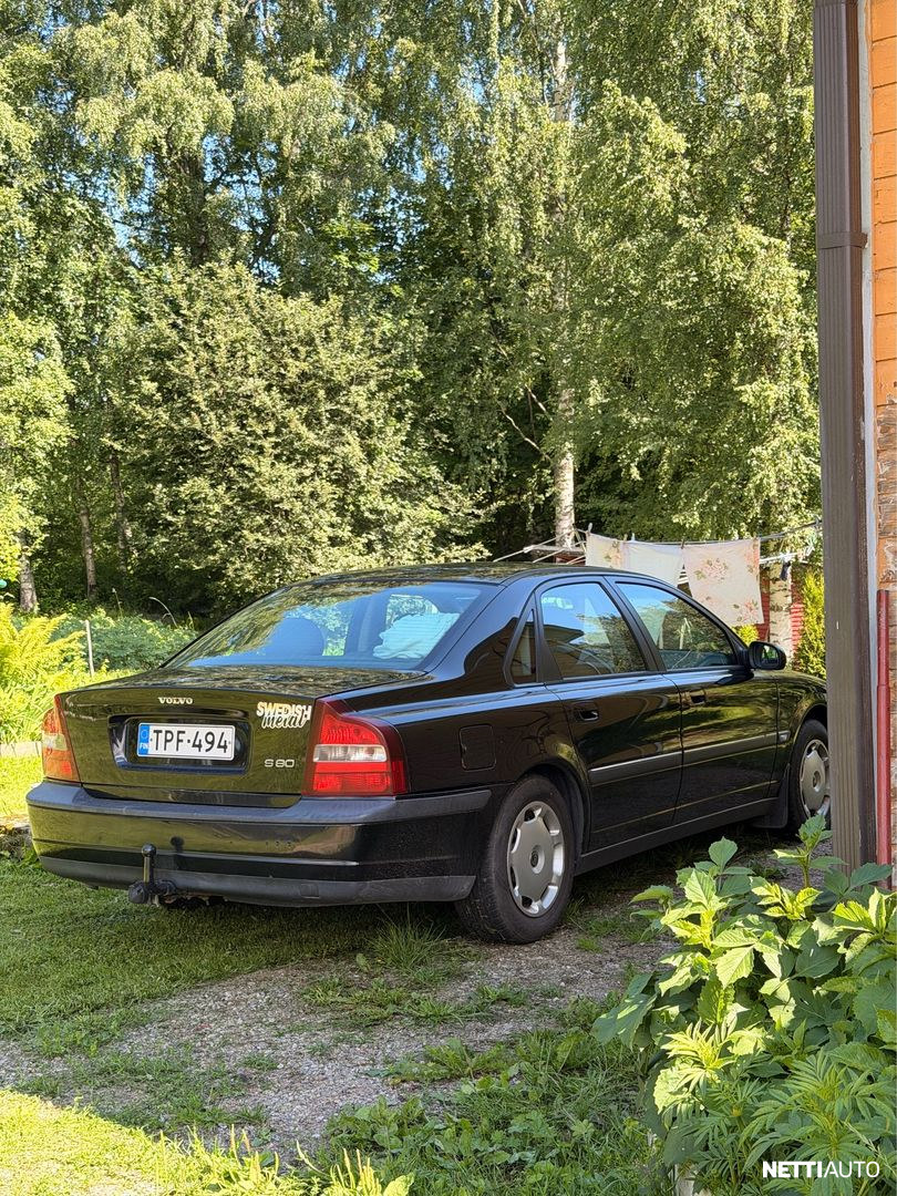 Volvo S80