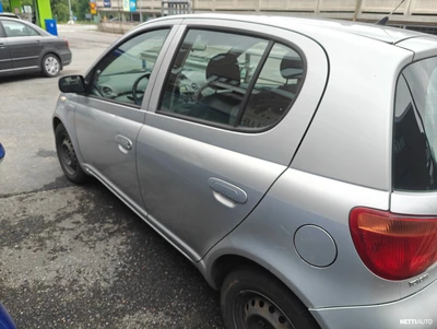 Toyota Yaris 5ov 2005, photo 4/12