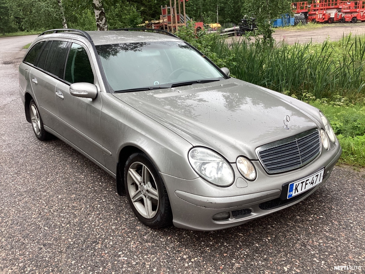 Mercedes-Benz E 220