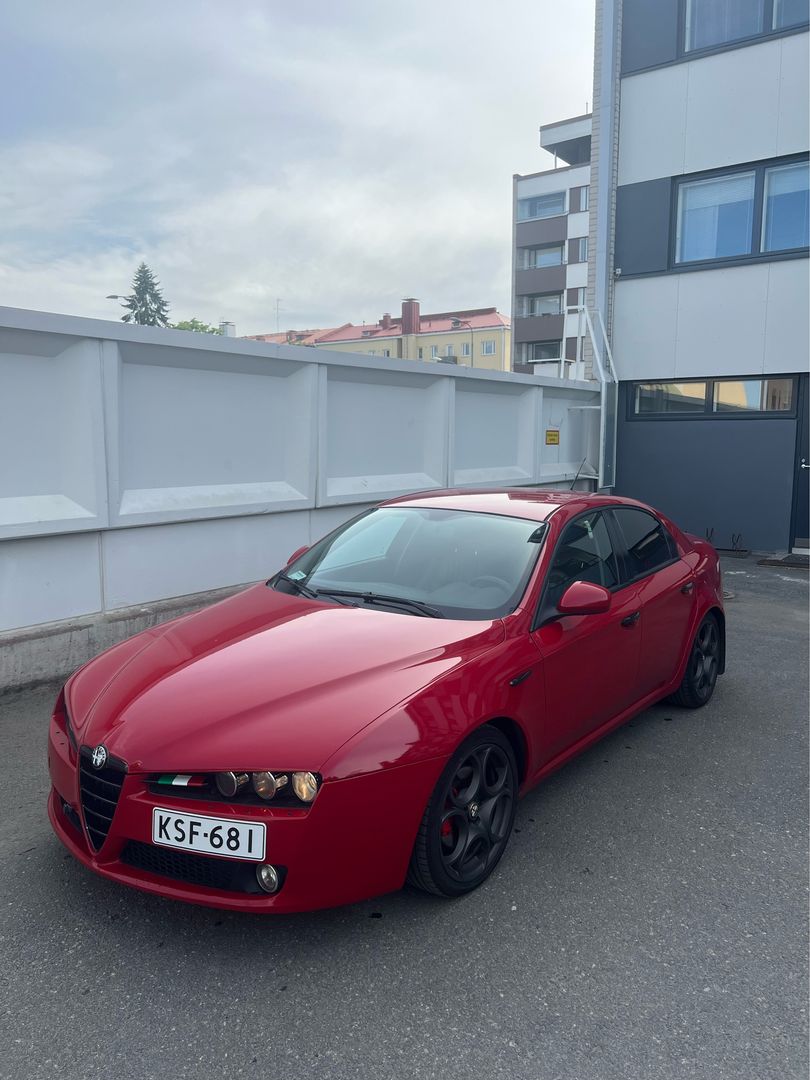 Alfa Romeo 159