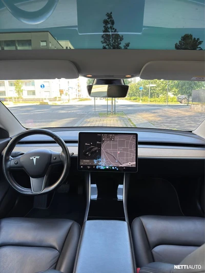Tesla Model 3 Long-Range Dual Motor AWD 2019, photo 6/7