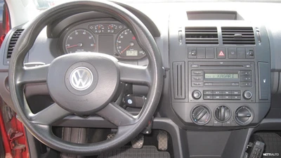 Volkswagen Polo 2007, kuva 5/5