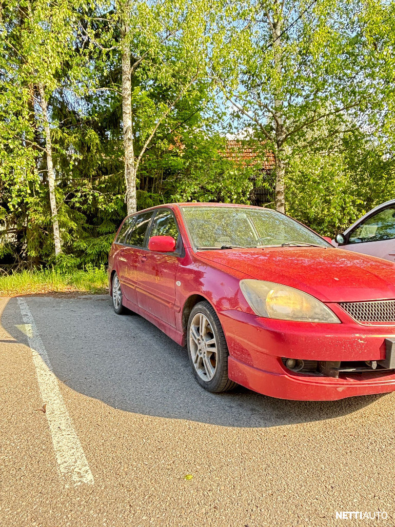 Mitsubishi Lancer