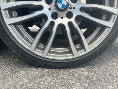BMW 330 330e 2017, photo 3/5