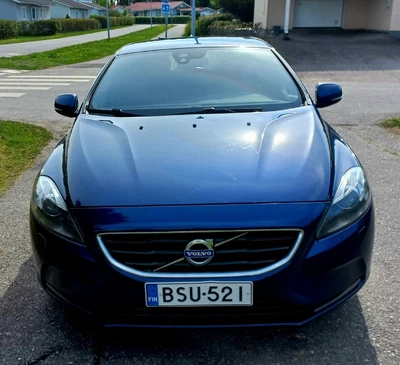 Volvo V40 D2 Ocean Race Business aut 2015, kuva 4/17
