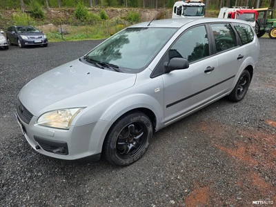 Ford Focus Juuri katsastettu 2006, kuva 4/13