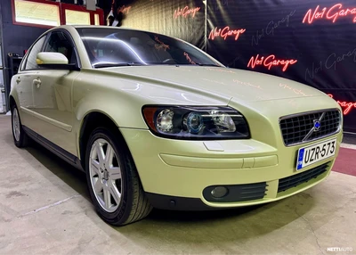 Volvo S40 2.4 Automaatti 2004, kuva 6/28