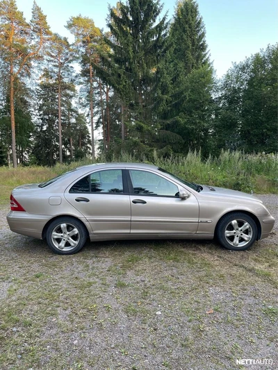 Mercedes-Benz C 200 W203 2003, kuva 6/10