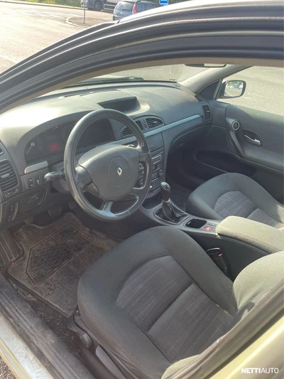 Renault Laguna 2,0 16V Confort AT 2005, kuva 2/7