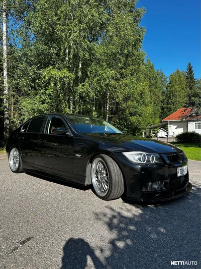 BMW 330 2005, photo 7/17
