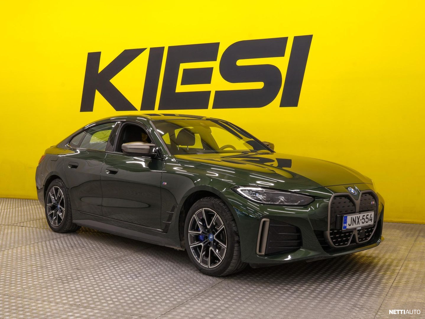 BMW i4 M50