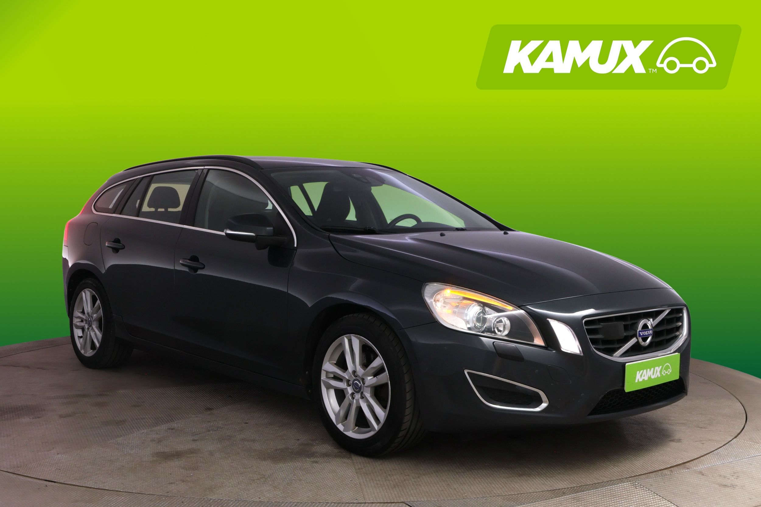 Volvo V60 D3 Momentum *HUIPPUVARUSTEET!*