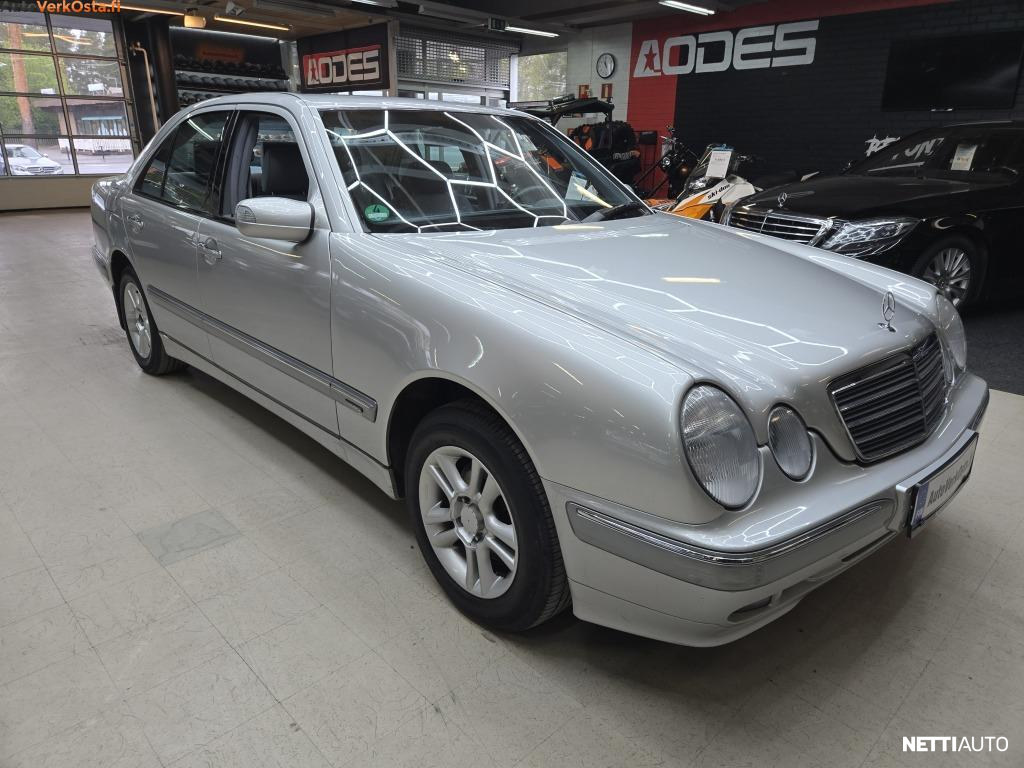 Mercedes-Benz E