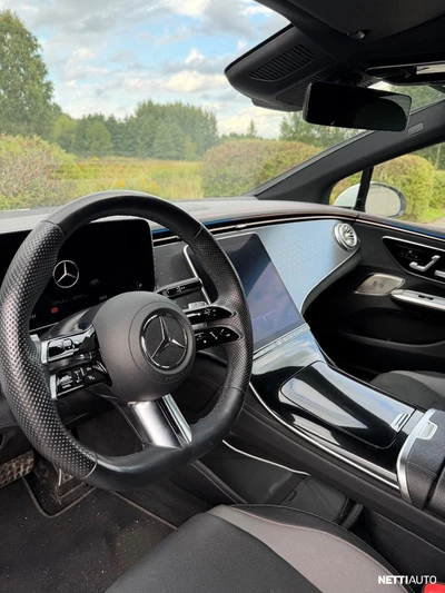 Mercedes-Benz EQE 350+ 2022, photo 5/7