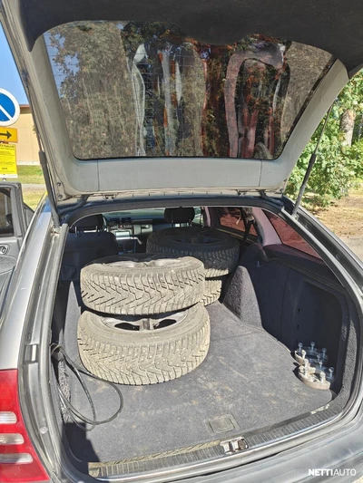 Mercedes-Benz 270 2003, photo 6/9