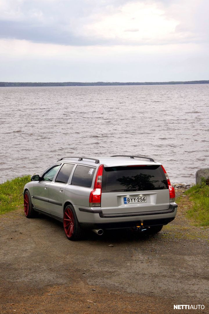 Volvo V70