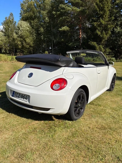 Volkswagen New Beetle 2010, kuva 3/15