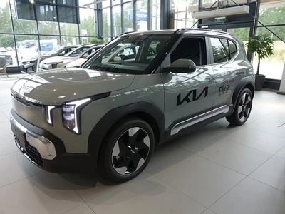 Kia EV2 Earth FWD 42,2kWh 146hv 4P 2027, kuva 1/10