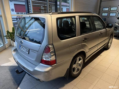 Subaru Forester 2,0i 4WD 2006, kuva 4/10
