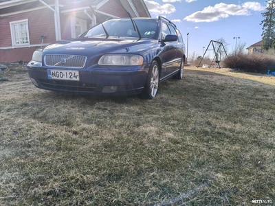 Volvo V70 2.5T Ocean Race Spwagon 5d A 2005, photo 2/22