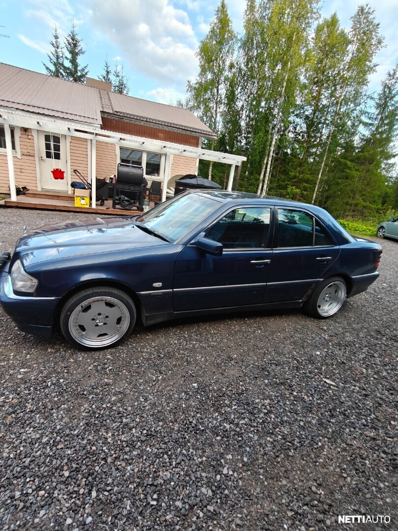 Mercedes-Benz C 1999, photo 4/17