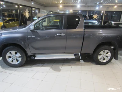 Toyota Hilux 2018, photo 2/28