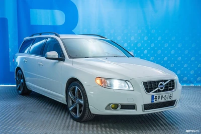 Volvo V70 D4 R-Design Business 2013, photo 3/10