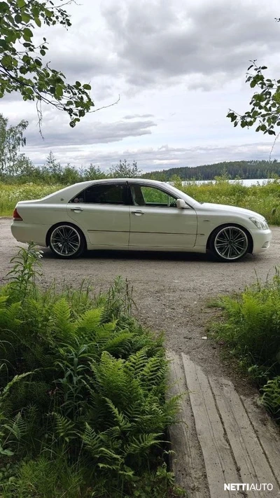 Toyota Crown Grs182 2005, kuva 2/7
