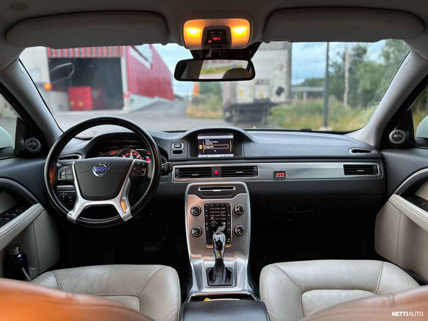 Volvo V70 2014, photo 4/6