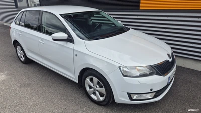 Skoda Rapid Spaceback 1,2 TSI Ambition 2014, photo 3/12
