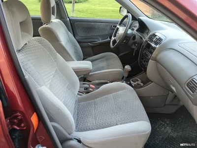 Mazda 626 2.0 16v Automaatti 2002, photo 6/9