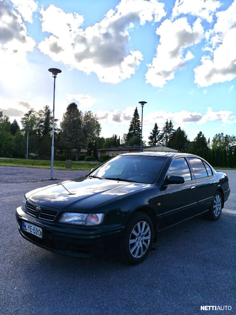 Nissan Maxima