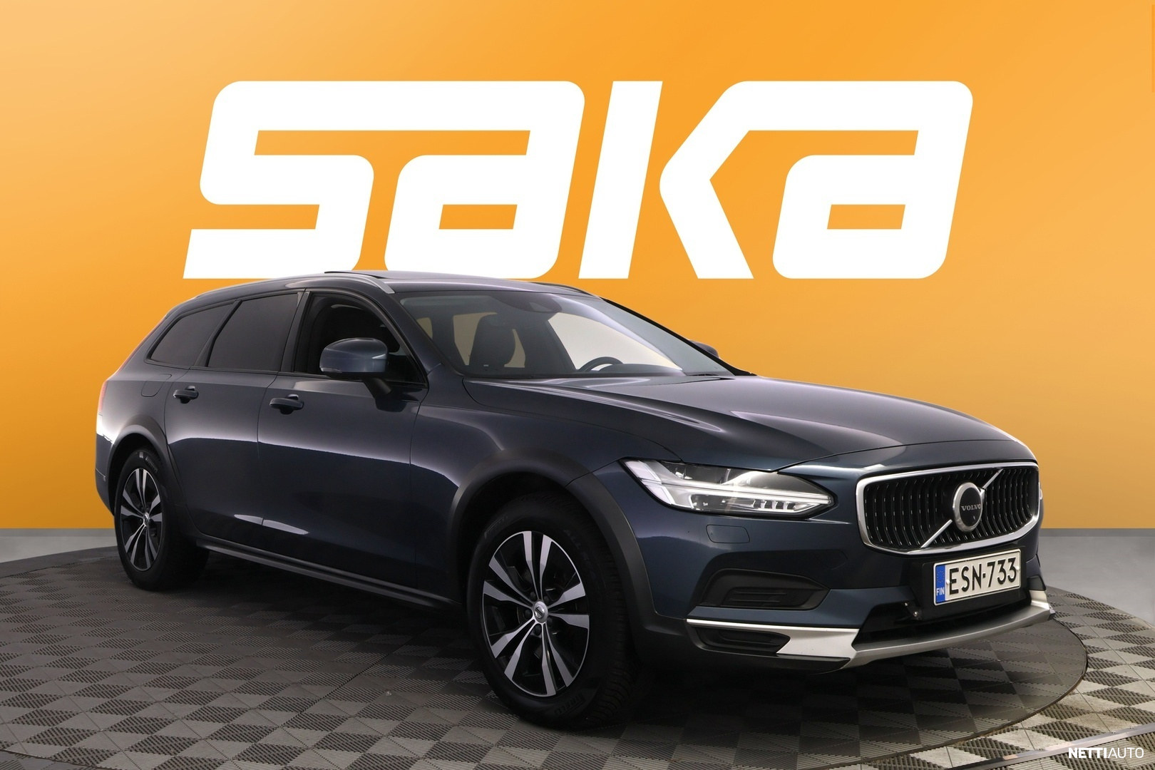 Volvo V90 Cross Country