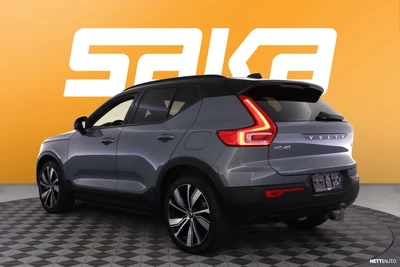 Volvo XC40 2022, photo 5/29