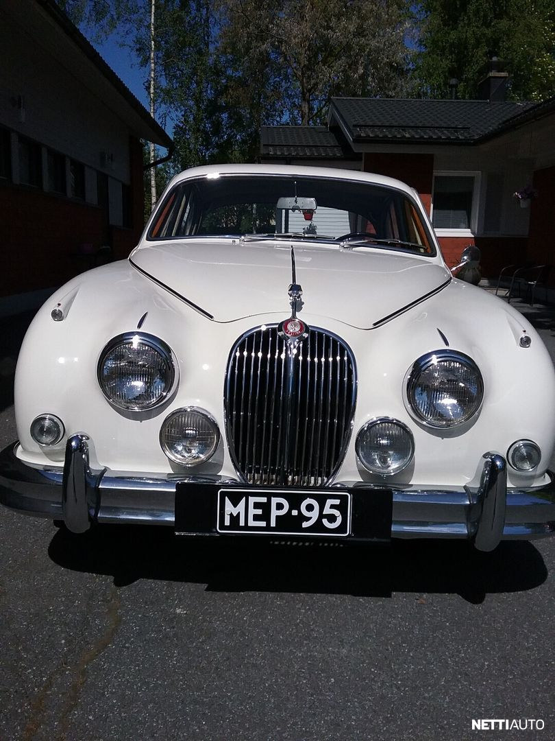 Jaguar MK2