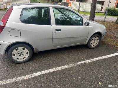 Fiat Punto Punto Easy 2004, photo 3/24