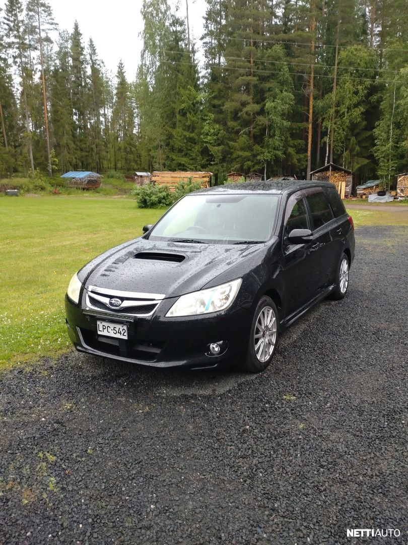 Subaru Exiga