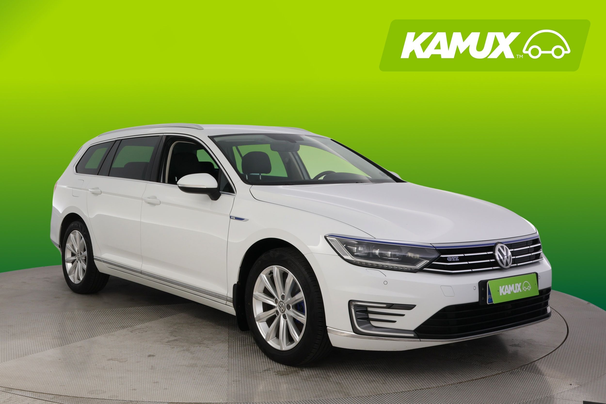 Volkswagen Passat Variant GTE Plug-In Hybrid 160 kW (218 hv) DSG-automaatti