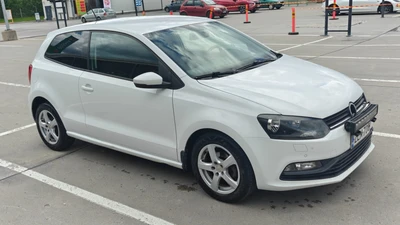 Volkswagen Polo 2017, photo 3/4
