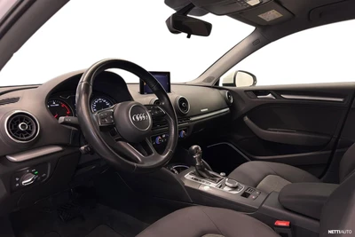 Audi A3 2017, photo 6/31