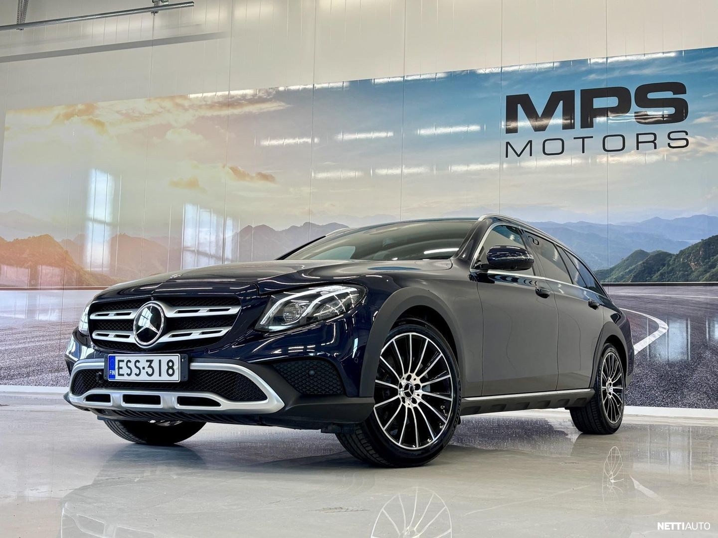 Mercedes-Benz E