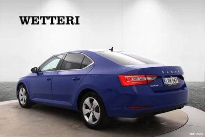 Skoda Superb 2022, photo 3/32