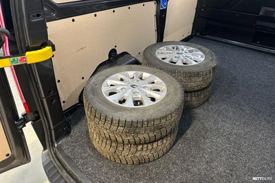 Ford Transit Custom 2022, photo 8/8