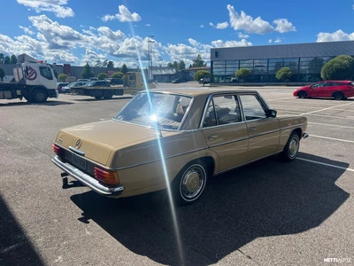 Mercedes-Benz 115 1974, kuva 5/13