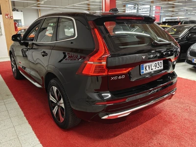Volvo XC60 2023, photo 7/35
